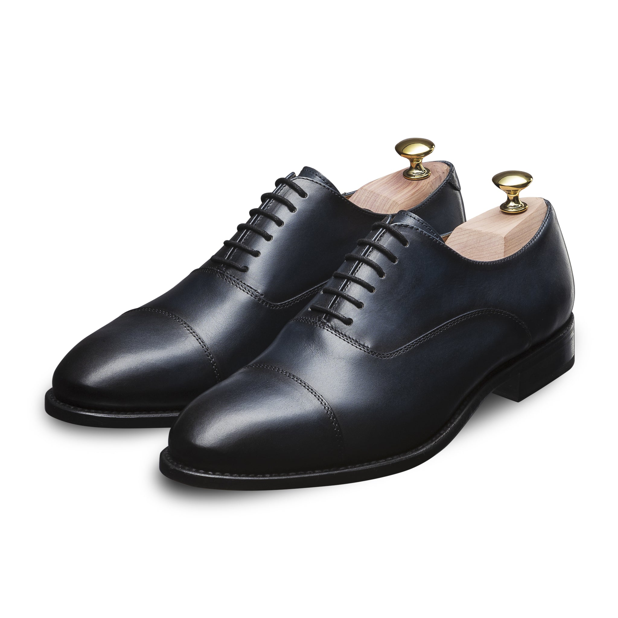 Blue oxford with cap toe Wickham 399