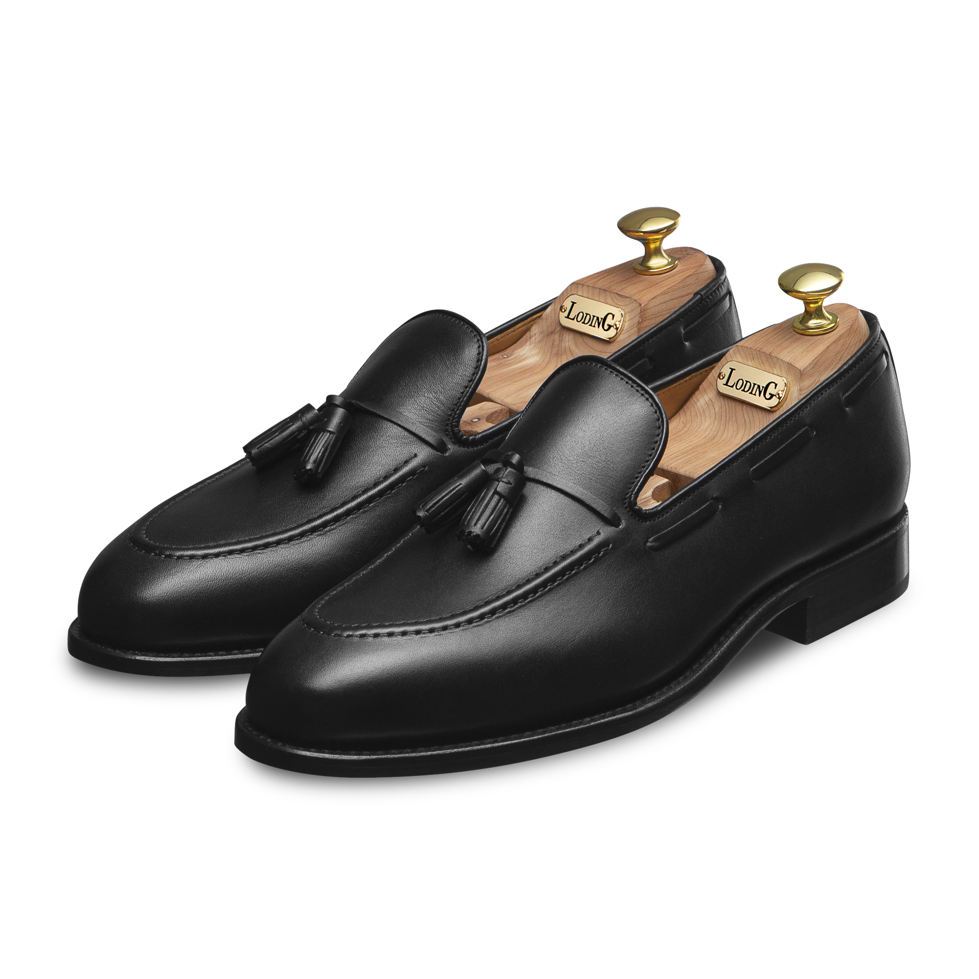 Black tassel loafers in full grain calfskin. LodinG