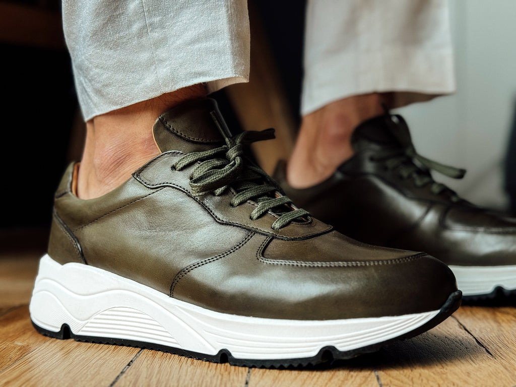 swatche, sneakers habillés en cuir vert kaki pour homme