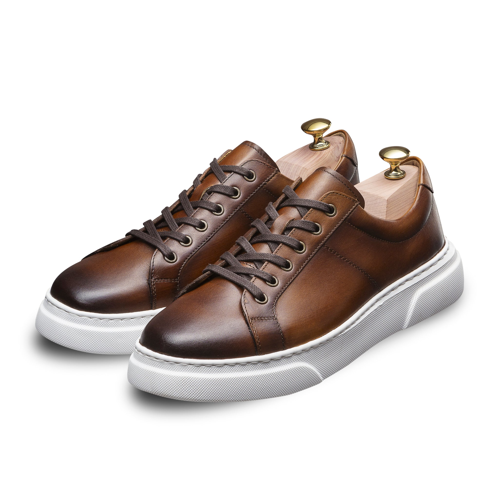 Patinated leather sneaker for men. LodinG trend and quality LodinG