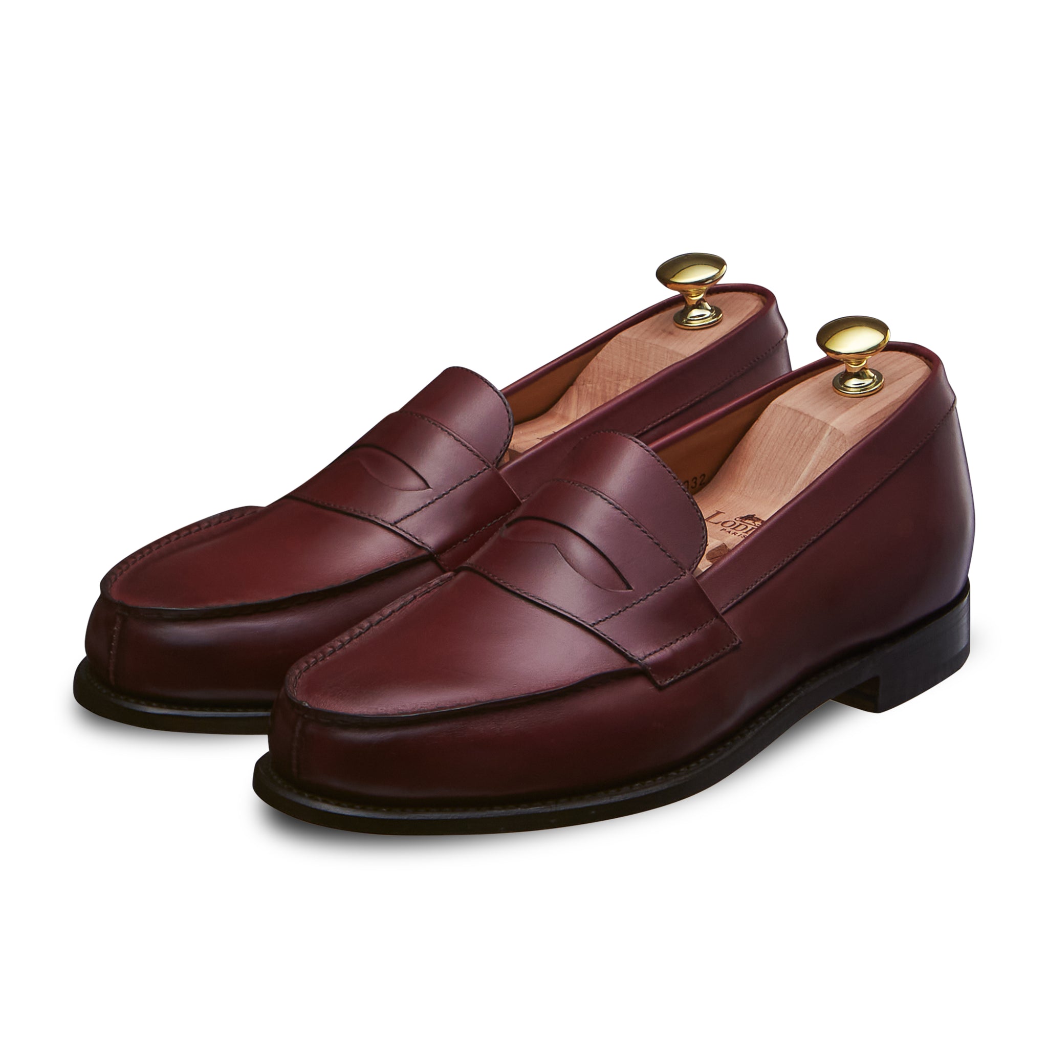 Burgundy moccasin in full grain calfskin. Goodyear welted leather sole LodinG